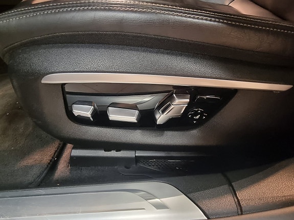 BMW 740d 15 of 18