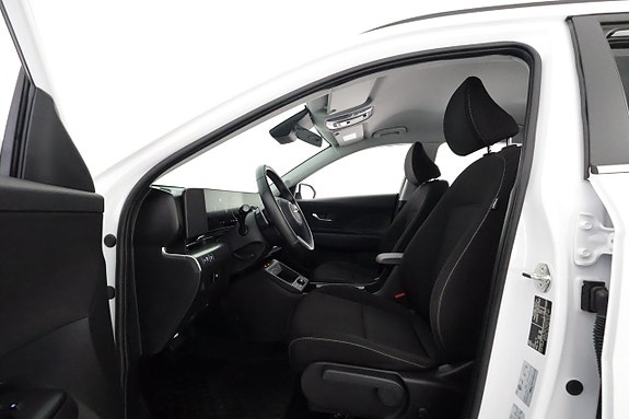 Hyundai Kona 14 of 26