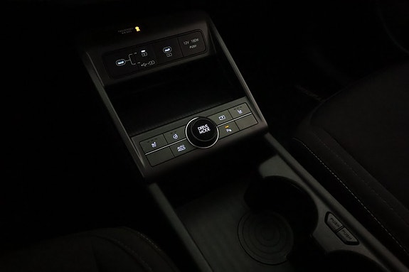 Hyundai Kona 24 of 26
