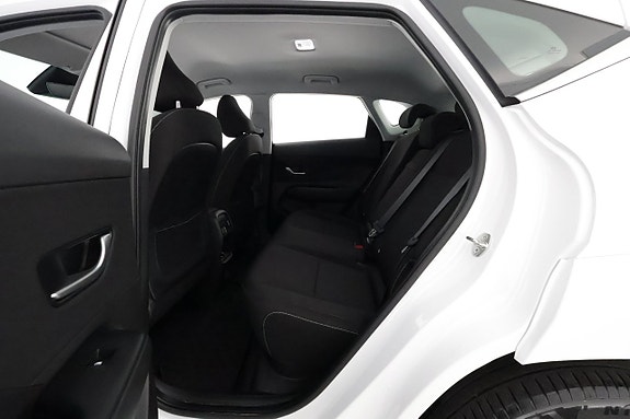 Hyundai Kona 16 of 26