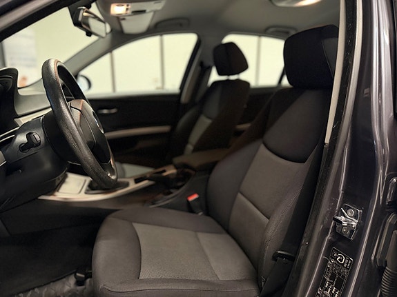 BMW 320 13 of 17