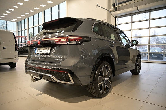 Volkswagen Tiguan 9 of 28