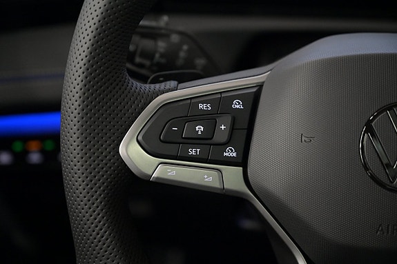 Volkswagen Tiguan 13 of 28