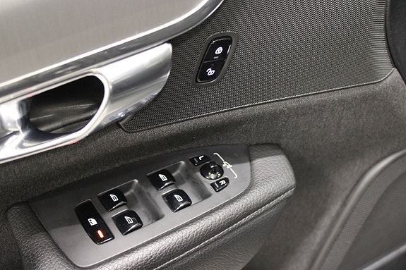 Volvo V90 20 of 26