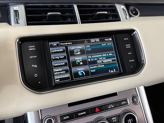 Land Rover Range Rover Sport 18 of 21