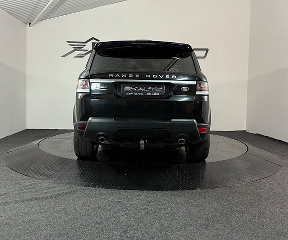 Land Rover Range Rover Sport 7 of 21