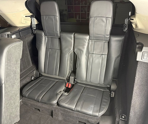 Land Rover Range Rover Sport 13 of 21