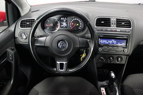Volkswagen Polo 13 of 20