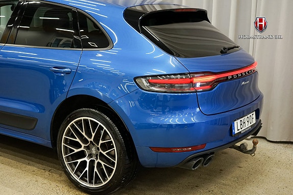 Porsche Macan 9 of 27