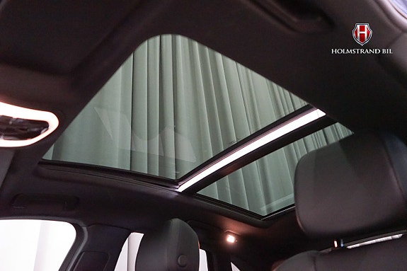 Porsche Macan 14 of 27