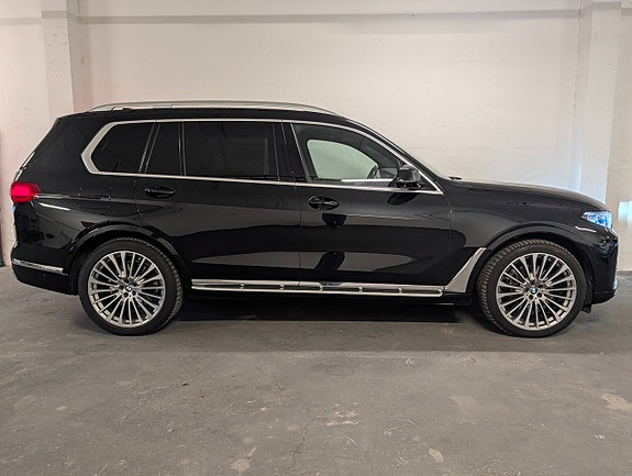 BMW X7 18 of 25