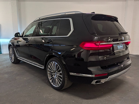 BMW X7 17 of 25