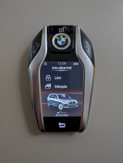 BMW X7 25 of 25