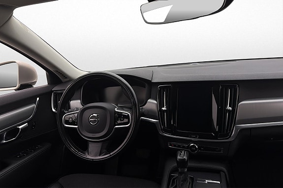 Volvo S90 11 of 30