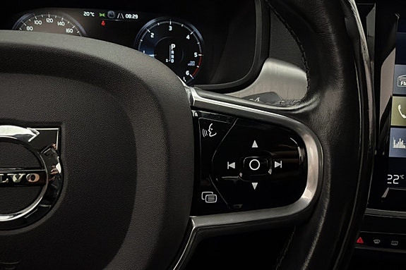 Volvo S90 15 of 30