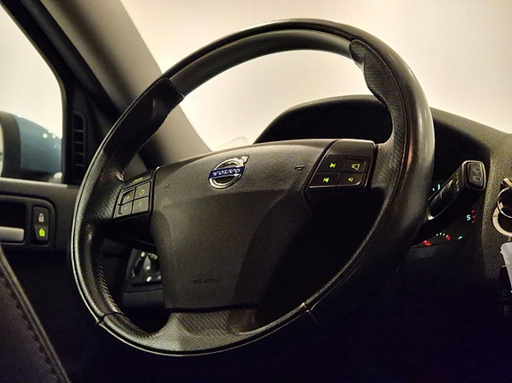 Volvo V50 16 of 17