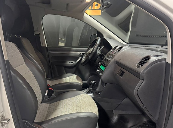Volkswagen Caddy Maxi 17 of 18