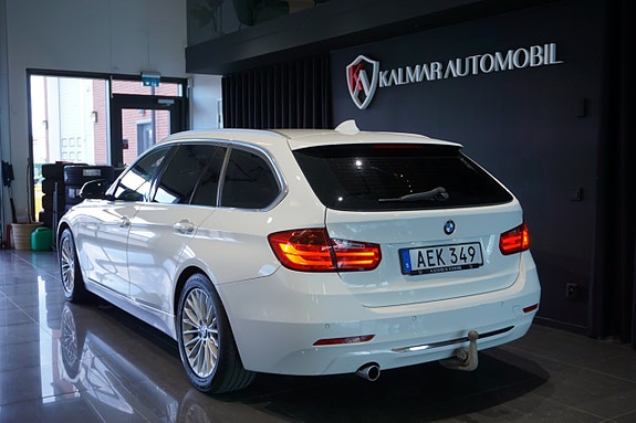 BMW 320 6 of 16