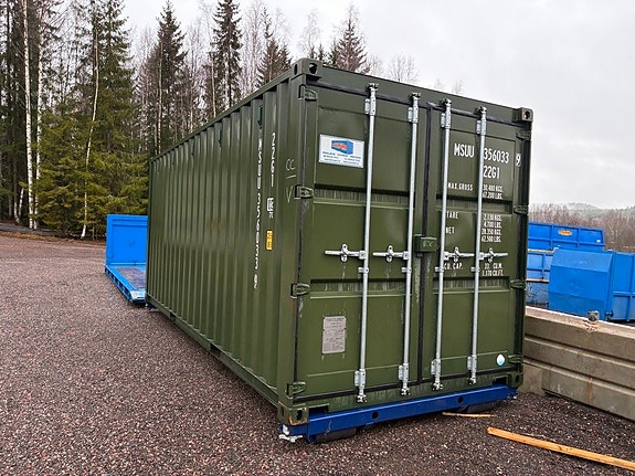20 fots container på lastväxlarram
