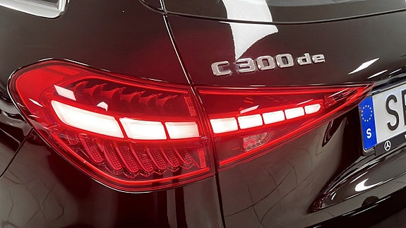 Mercedes-Benz C300 de 25 of 26