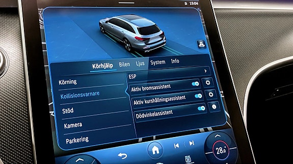 Mercedes-Benz C300 de 18 of 26