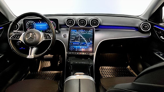 Mercedes-Benz C300 de 4 of 26