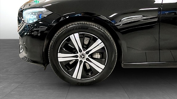 Mercedes-Benz C300 de 9 of 26