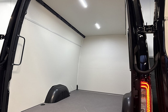 Mercedes-Benz Sprinter 319 23 of 27