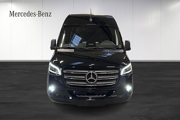 Mercedes-Benz Sprinter 319 14 of 27