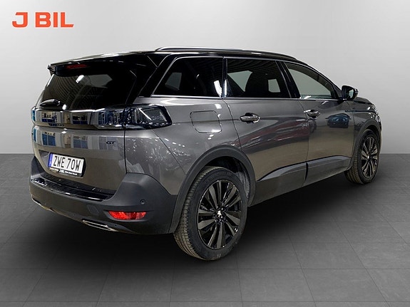 Peugeot 5008 4 of 5