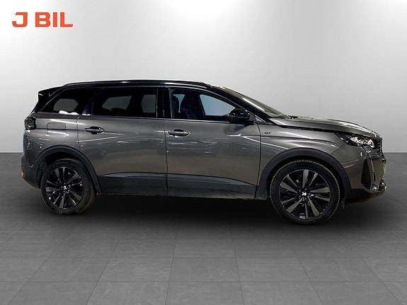 Peugeot 5008 13 of 16