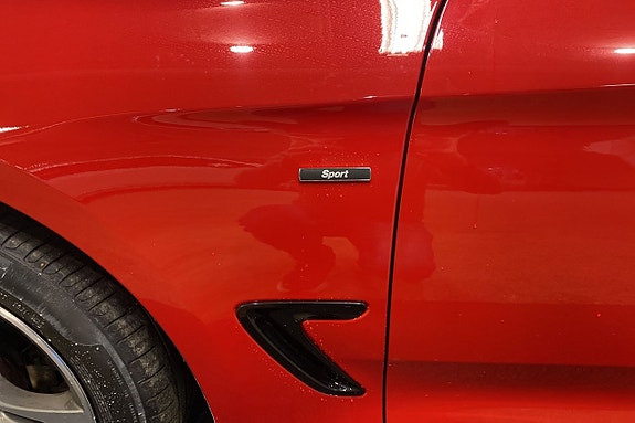 BMW 330d 10 of 10
