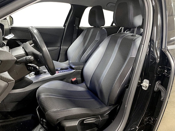 Peugeot 2008 4 of 5