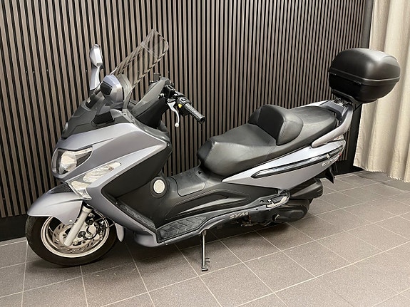 SYM GTS300 5 of 5