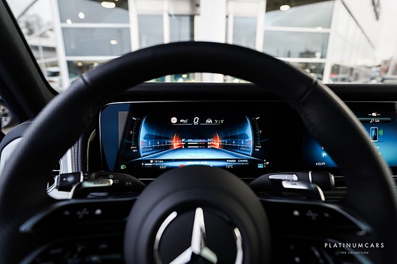 Mercedes-Benz G63 10 of 17