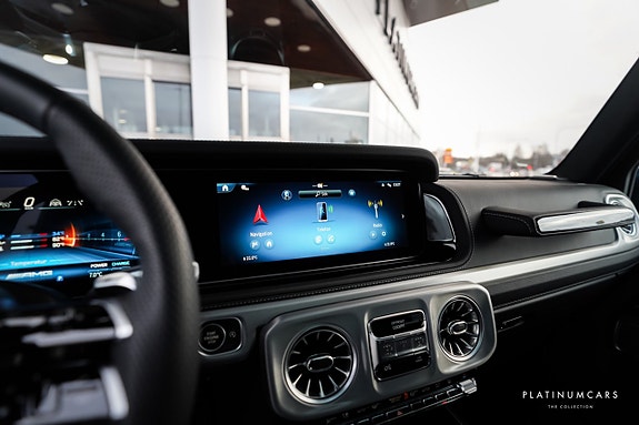Mercedes-Benz G63 11 of 17