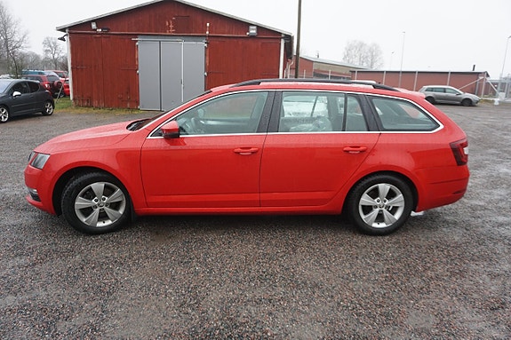 Skoda Octavia 4 of 5