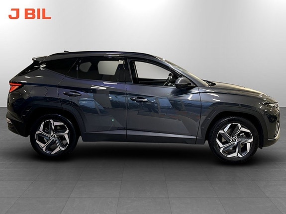 Hyundai Tucson 14 of 17
