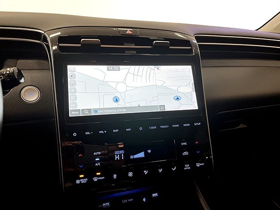 Hyundai Tucson 10 of 17