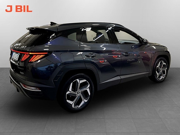 Hyundai Tucson 3 of 5