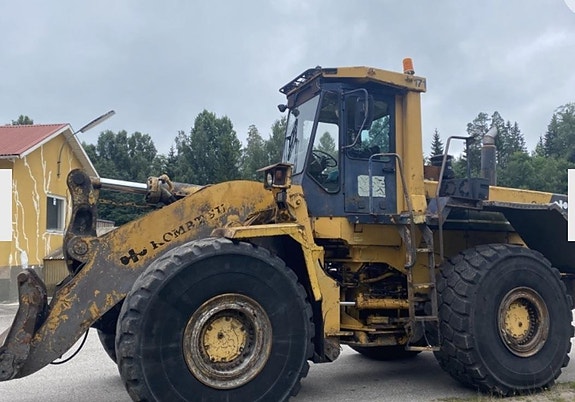 Lastmaskin/ Hjullastare Komatsu WA500-1