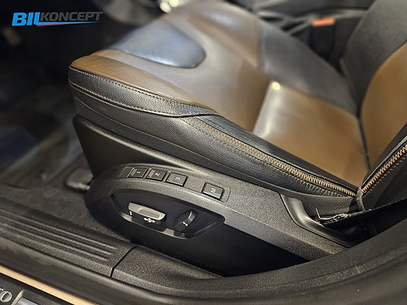 Volvo V40 Cross Country 16 of 25