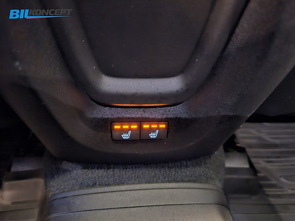 Volvo V40 Cross Country 18 of 20