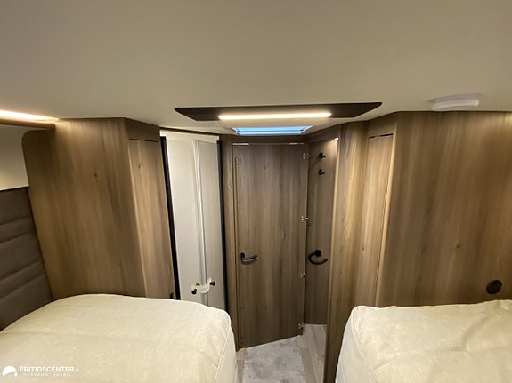 Kabe Travel Master Royal X 810 LGB *NYHET 2026* 17 of 21