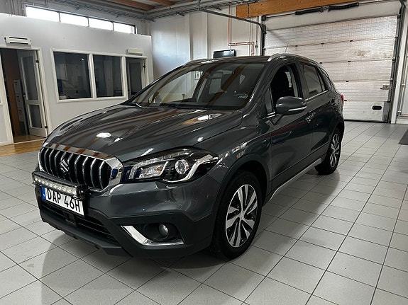 Suzuki S-Cross