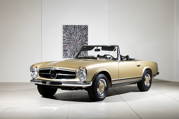 Mercedes-Benz 280 SL