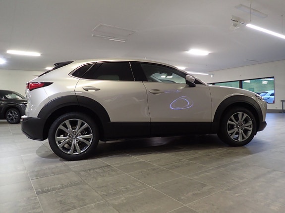 Mazda CX-30 12 of 21