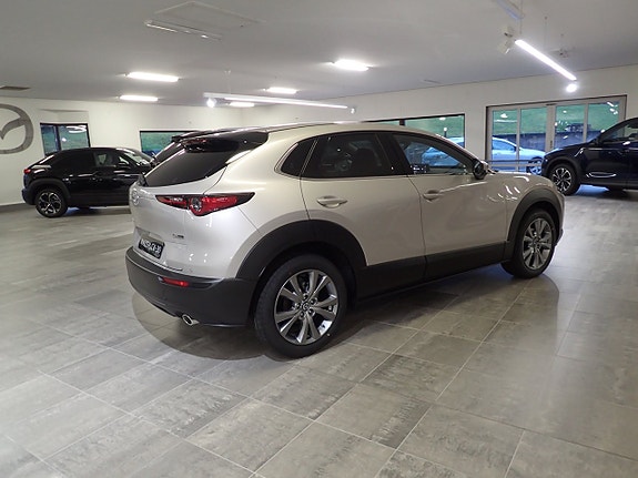 Mazda CX-30 10 of 21