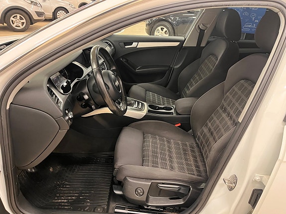 Audi A4 8 of 12