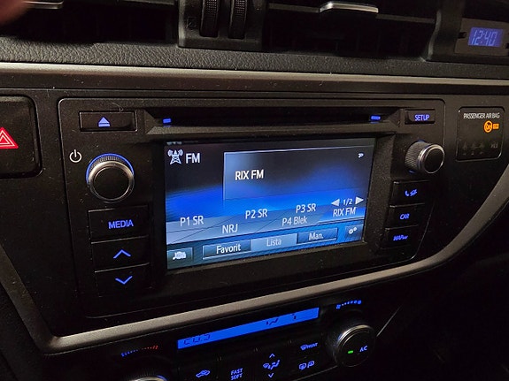 Toyota Auris 9 of 11